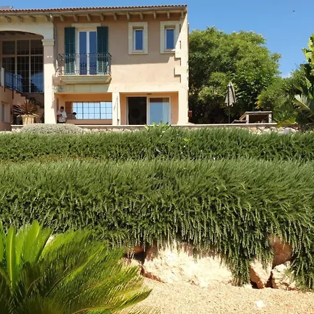 Villa Portol *